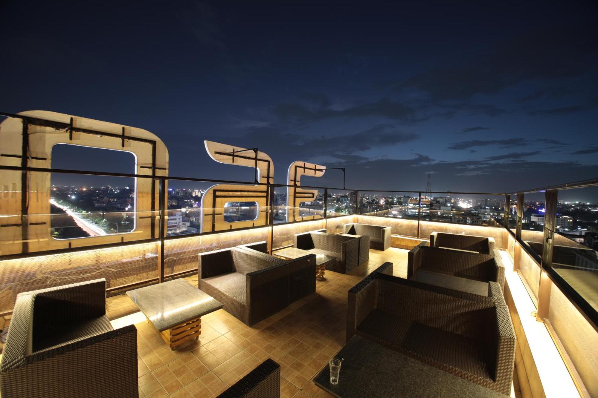 Hotel 360 Джайпур Екстериор снимка